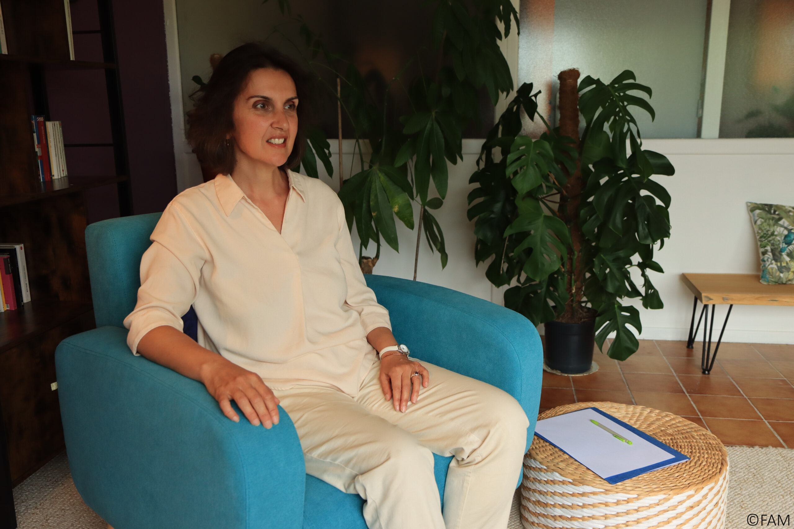 Photo de Photo de Rachel Balsan, praticienne en psychothérapie dans son cabinet de consultation à Alès